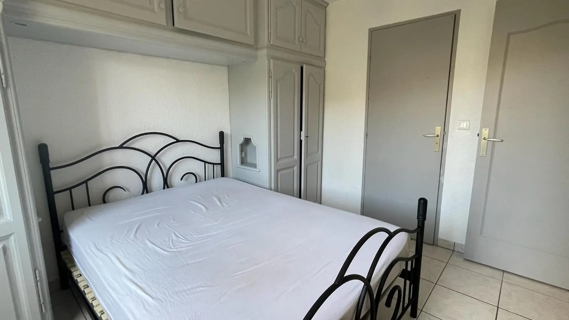 Cozy Love Cocoon With Balcony And Pool Sainte-Maxime 0*,